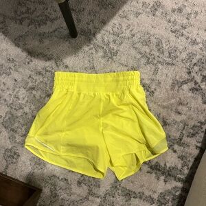 Lululemon Hotty Hot High-Rise Lined Short 4”